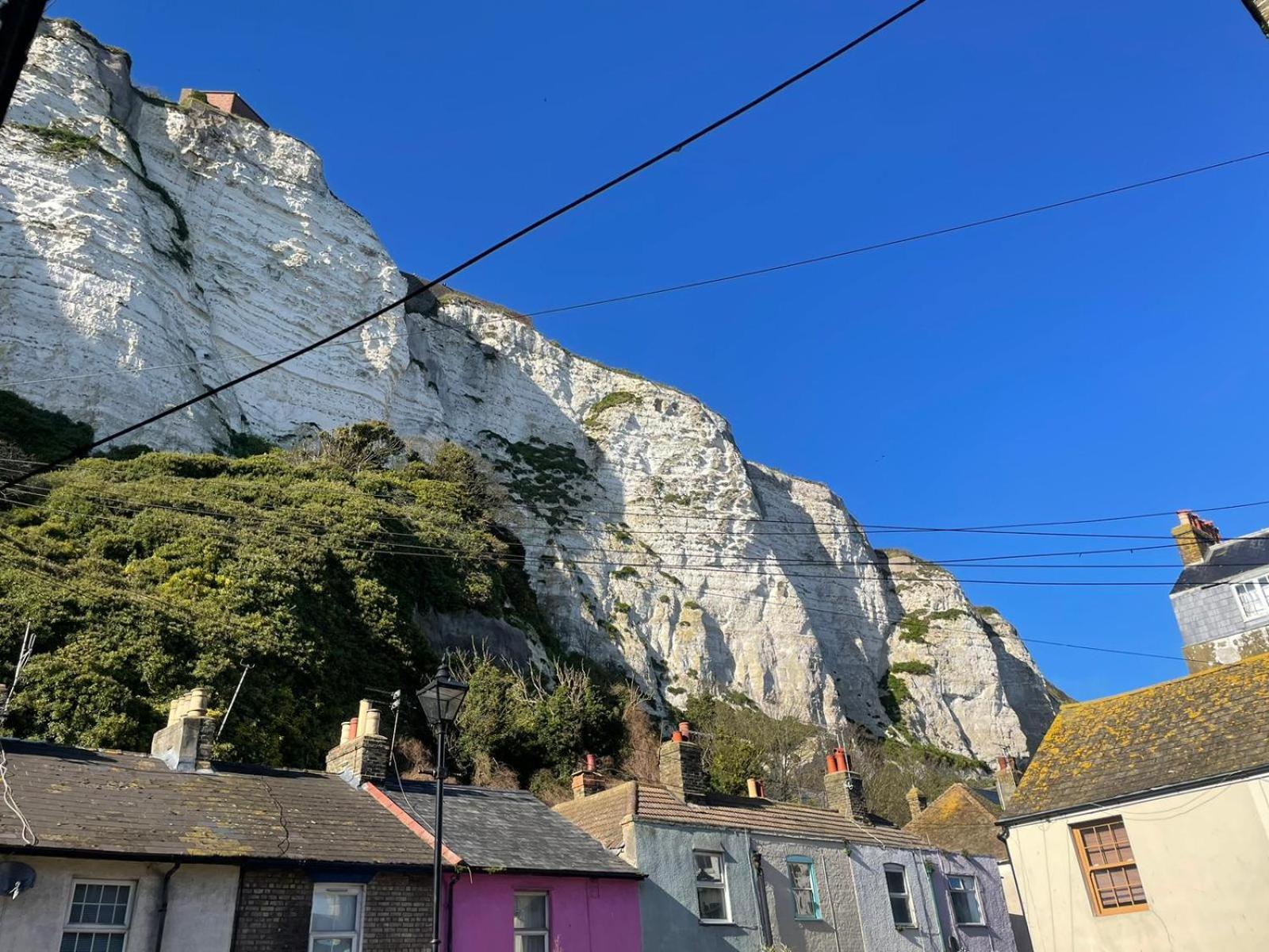 Studio Next To Port, Cliffs, With Parking ドーバー エクステリア 写真